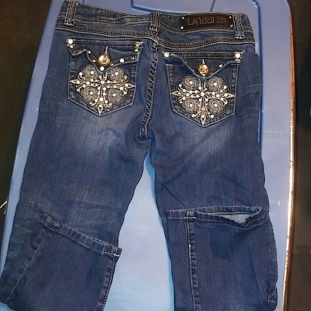 LA Idol juniors size 5 capris